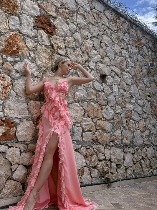 Charming A-Line Spaghetti Straps Sleeveless Ruffled Slit Chiffon Long Prom Dress