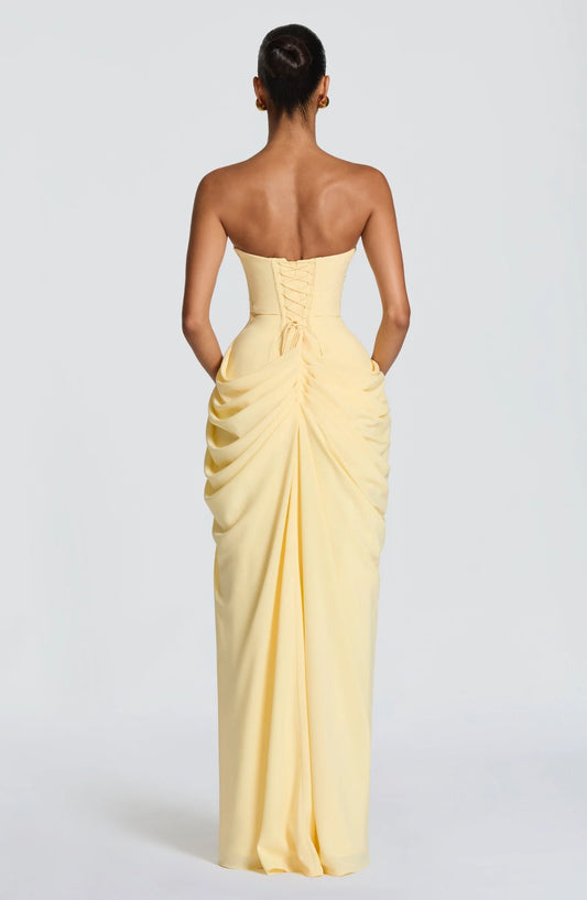 Elegant Sheath Strapless Sleeveless Draped Daffodil Floor-Length Prom Dress with Slit