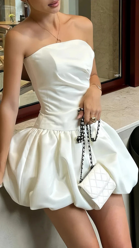 Charming A-Line Strapless Sleeveless Bubble Hem Satin Short Homecoming Dress
