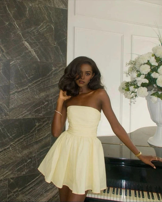 Charming A-Line Strapless Sleeveless Chic Short Party Homecoming Dress