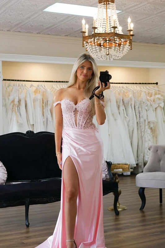 Charming Mermaid Sweetheart Off-the-Shoulder Lace Applique Satin High Slit Prom Dress