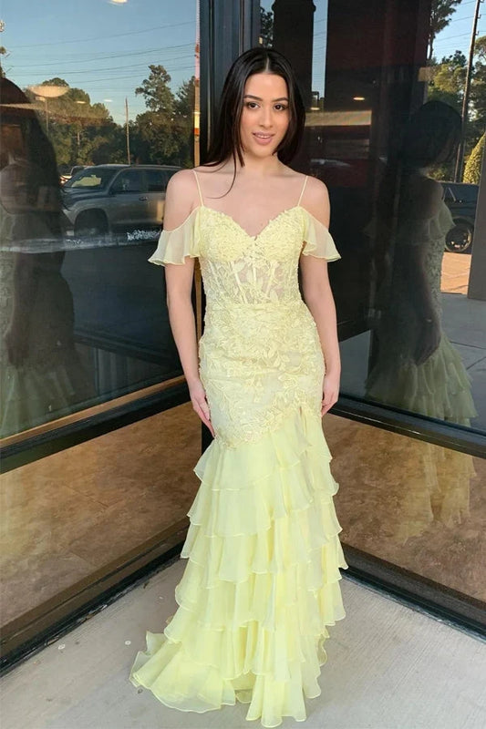 Charming Sweetheart Spaghetti Straps Cold Sleeves Lace Ruffled Floor-Length Mermaid Prom Dress