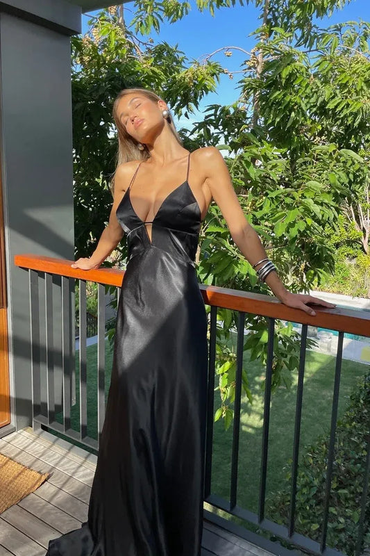 Chic A-Line Spaghetti Straps Backless Satin Black Floor-Length Evening Party Dress