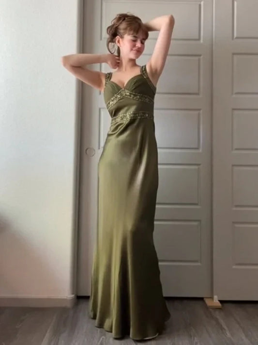 Chic Sheath Sweetheart Sleeveless Beaded Satin Floor-Length Formal Prom Dress