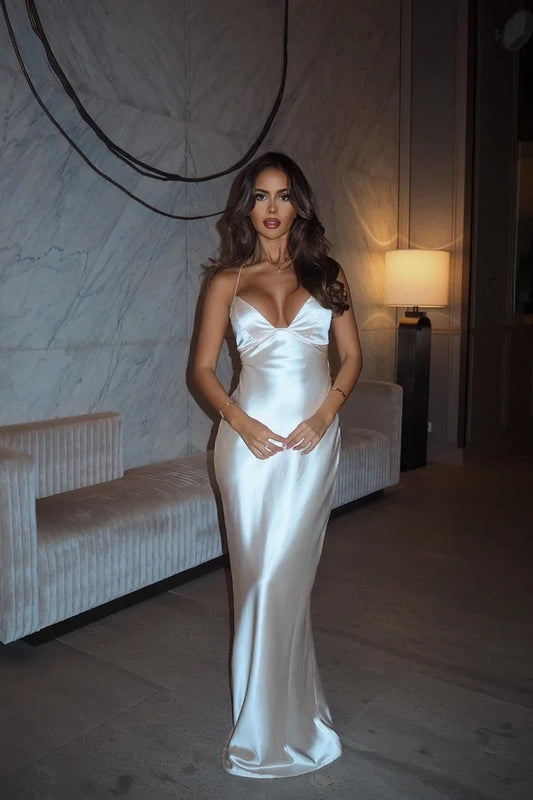 Chic Sheath V-Neck Sleeveless Backless Tie-Back Satin Floor-Length Evening Dress