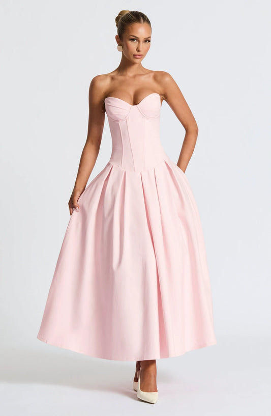 Elegant A-Line Sweetheart Sleeveless Corset Back Pleated Satin Blushing Pink Tea-Length Party Dress