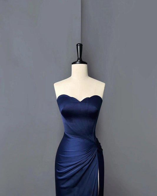 Elegant Sheath Sweetheart Sleeveless Ruched Slit Satin Navy Blue Floor-Length Prom Dress