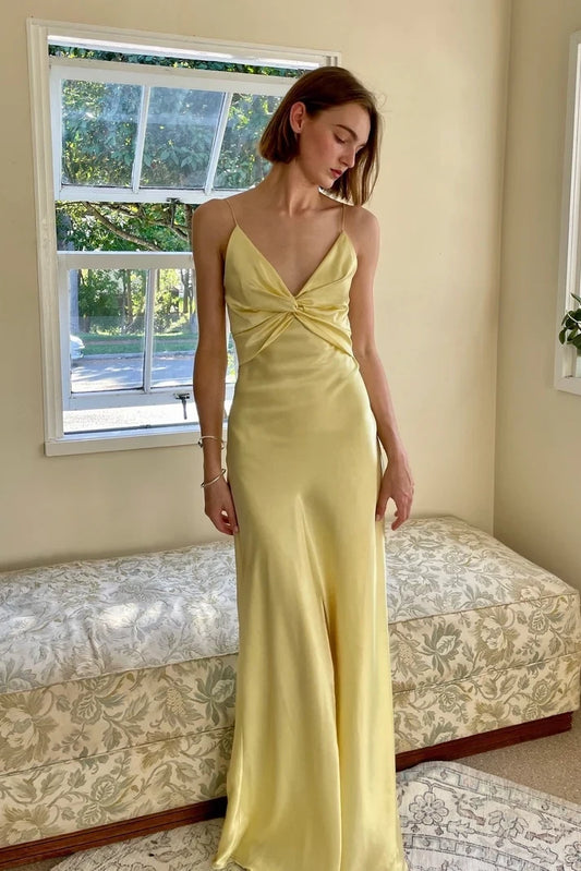 Elegant Sheath V-Neck Sleeveless Twisted Back Satin Floor-Length Evening Dress