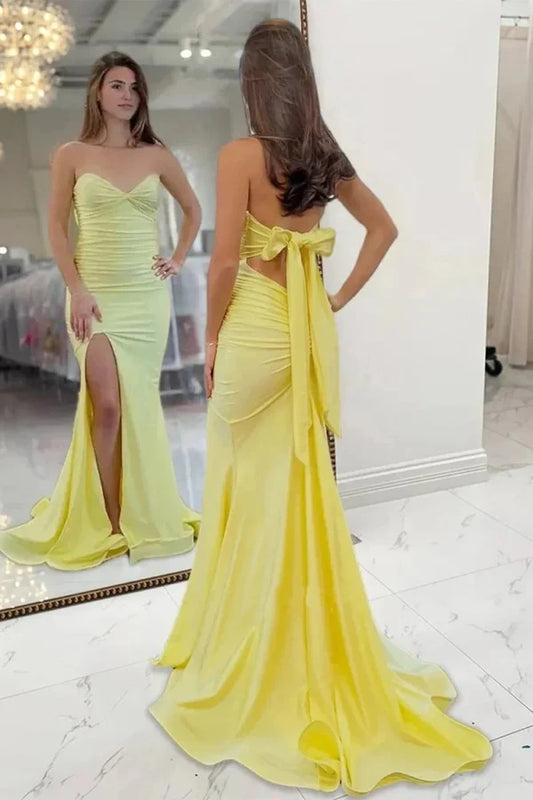 Elegant Sweetheart Sleeveless Ruched Bow Back Floor-Length Evening Dress with Slit