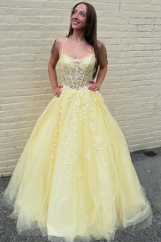 Lovely Ball Gown Sweetheart Sleeveless Lace Appliques Yellow Tulle Floor-Length Prom Dress