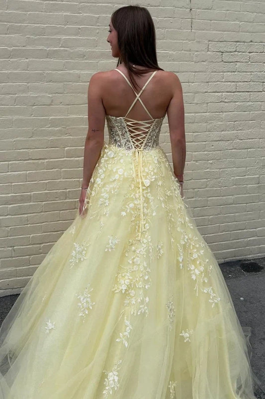 Lovely Ball Gown Sweetheart Sleeveless Lace Appliques Yellow Tulle Floor-Length Prom Dress